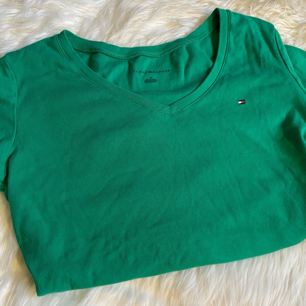 Green tommy shirt